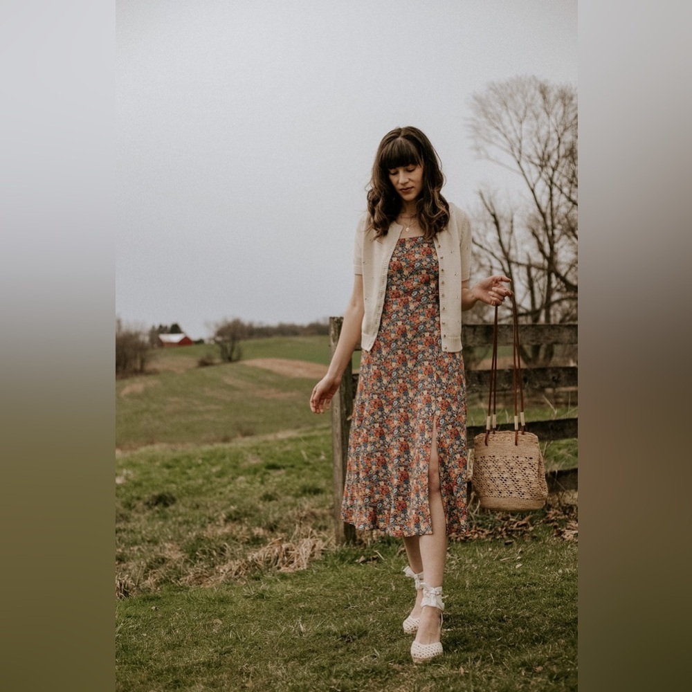 Sézane Dorotha Floral Dress with a side slit size 36 - Picture 3 of 8